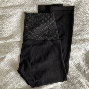 Cropped Lululemon leggings
